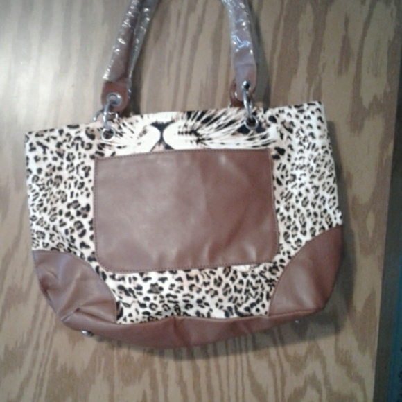 Purse - Picture 2 of 3